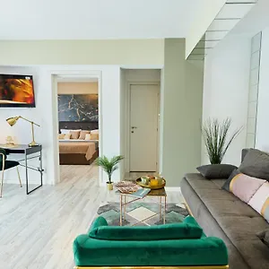  Apartment Voguish