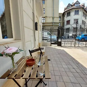  Apartment Sweet Dreams Lovely Duplex Universitate