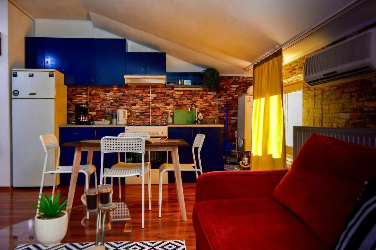 Tailor House - Old Town Bucharest Penthouse Apartment