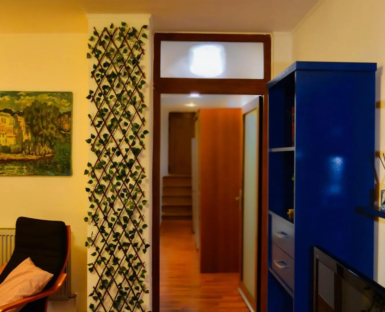 Tailor House - Old Town Bucharest Penthouse Apartment Romania